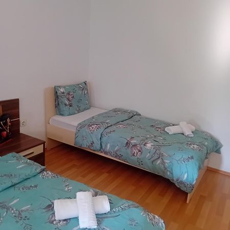 אוהריד Gogo Apartments מראה חיצוני תמונה