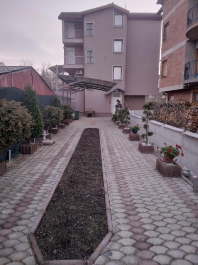אוהריד Gogo Apartments מראה חיצוני תמונה