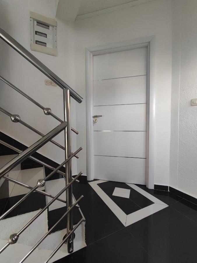 אוהריד Gogo Apartments מראה חיצוני תמונה