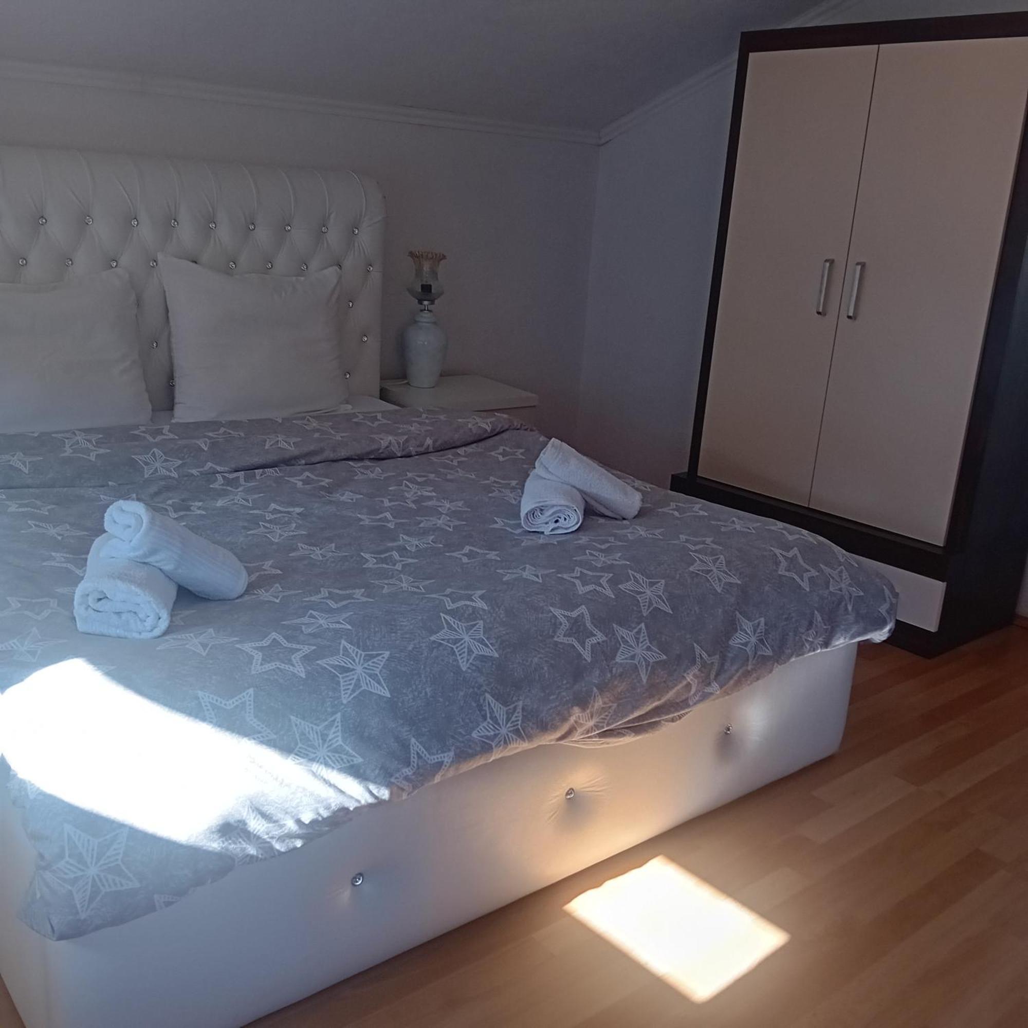 אוהריד Gogo Apartments מראה חיצוני תמונה