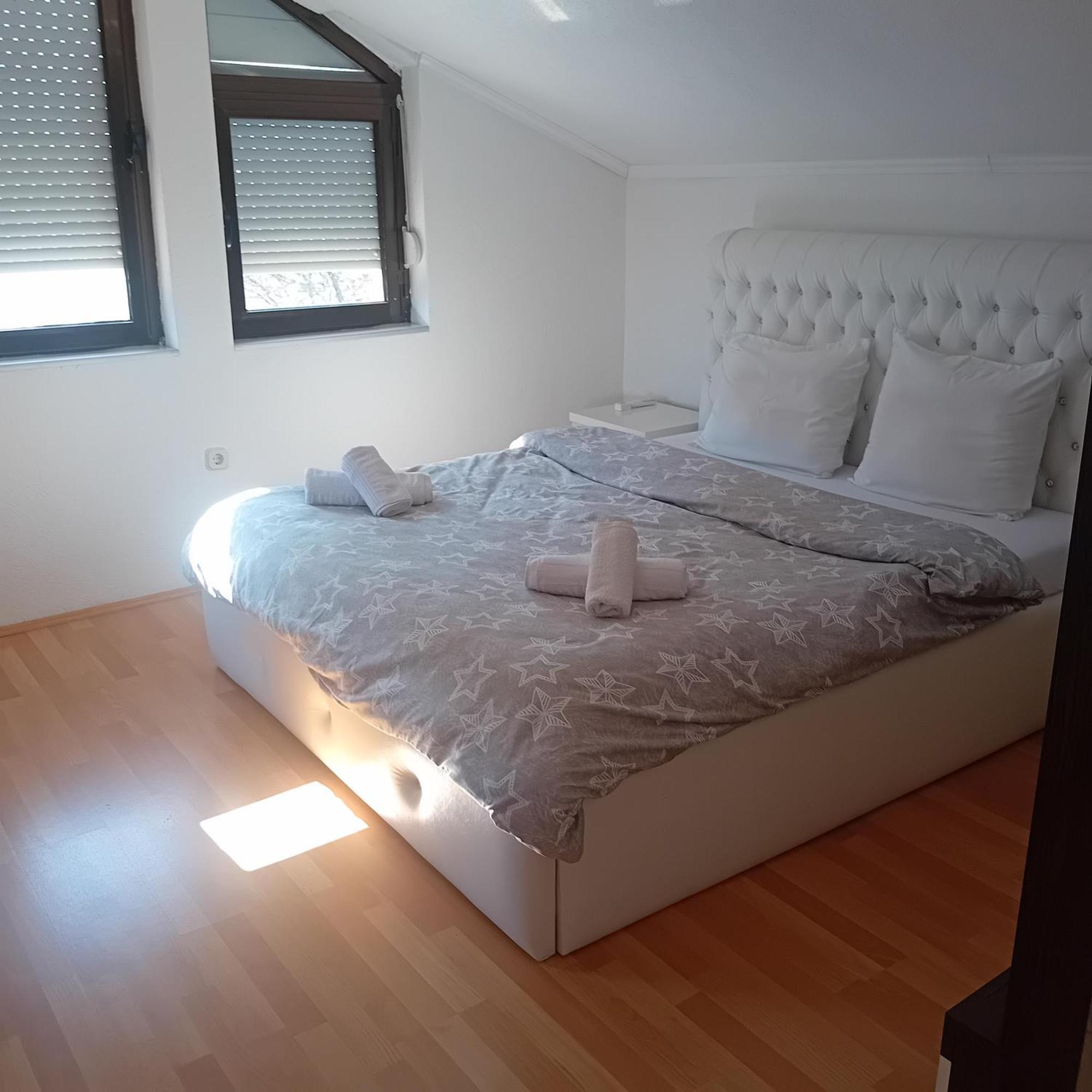 אוהריד Gogo Apartments מראה חיצוני תמונה